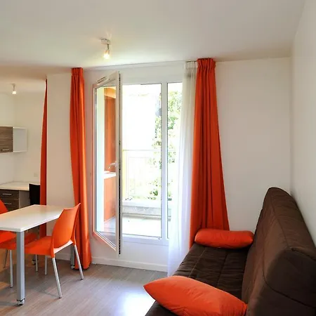 Apartament Studea Chelles Chelles (Seine-et-Marne)